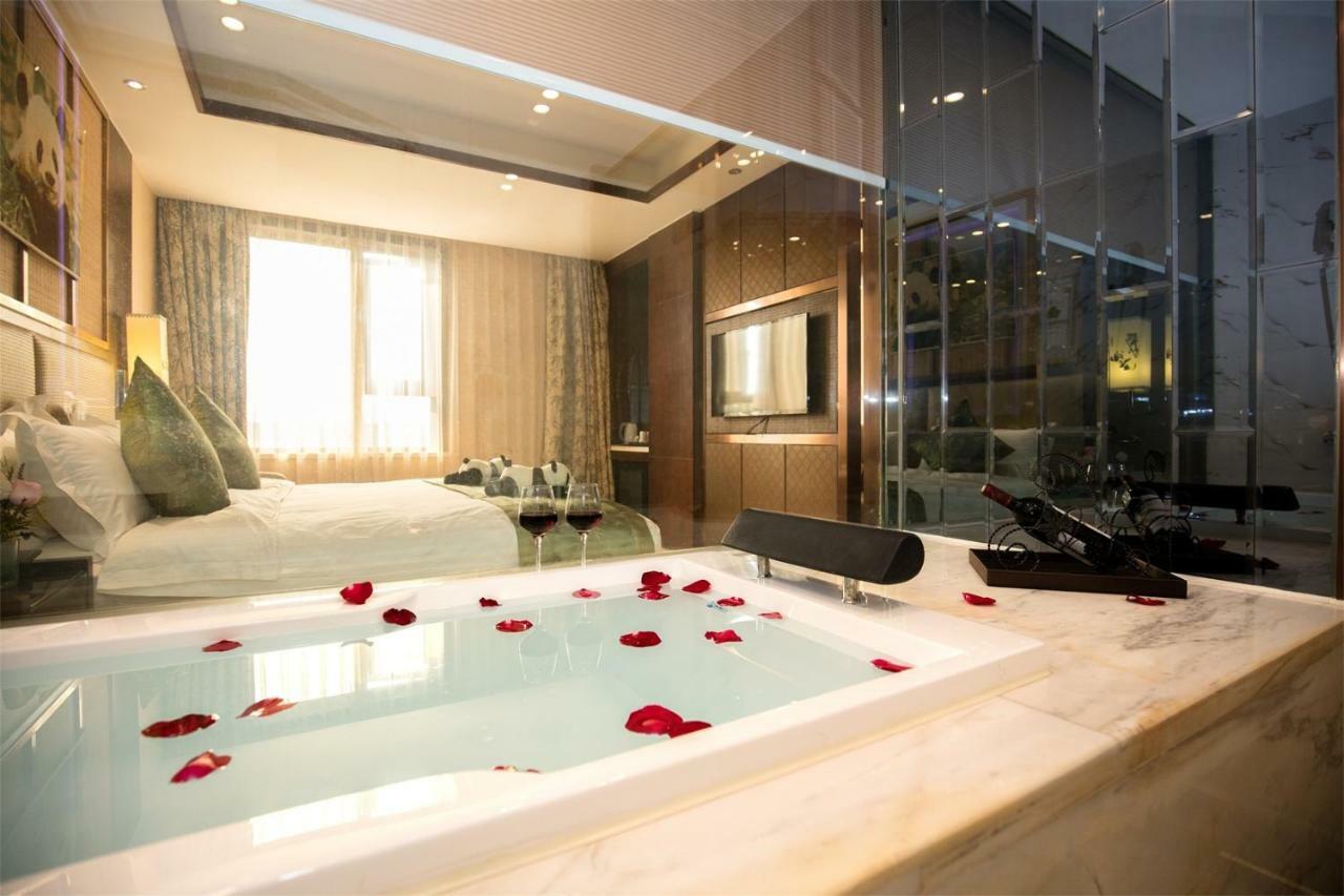 Chengdu Panda Prince Culture Hotel Εξωτερικό φωτογραφία