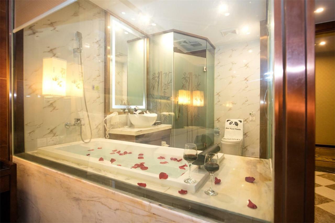 Chengdu Panda Prince Culture Hotel Εξωτερικό φωτογραφία