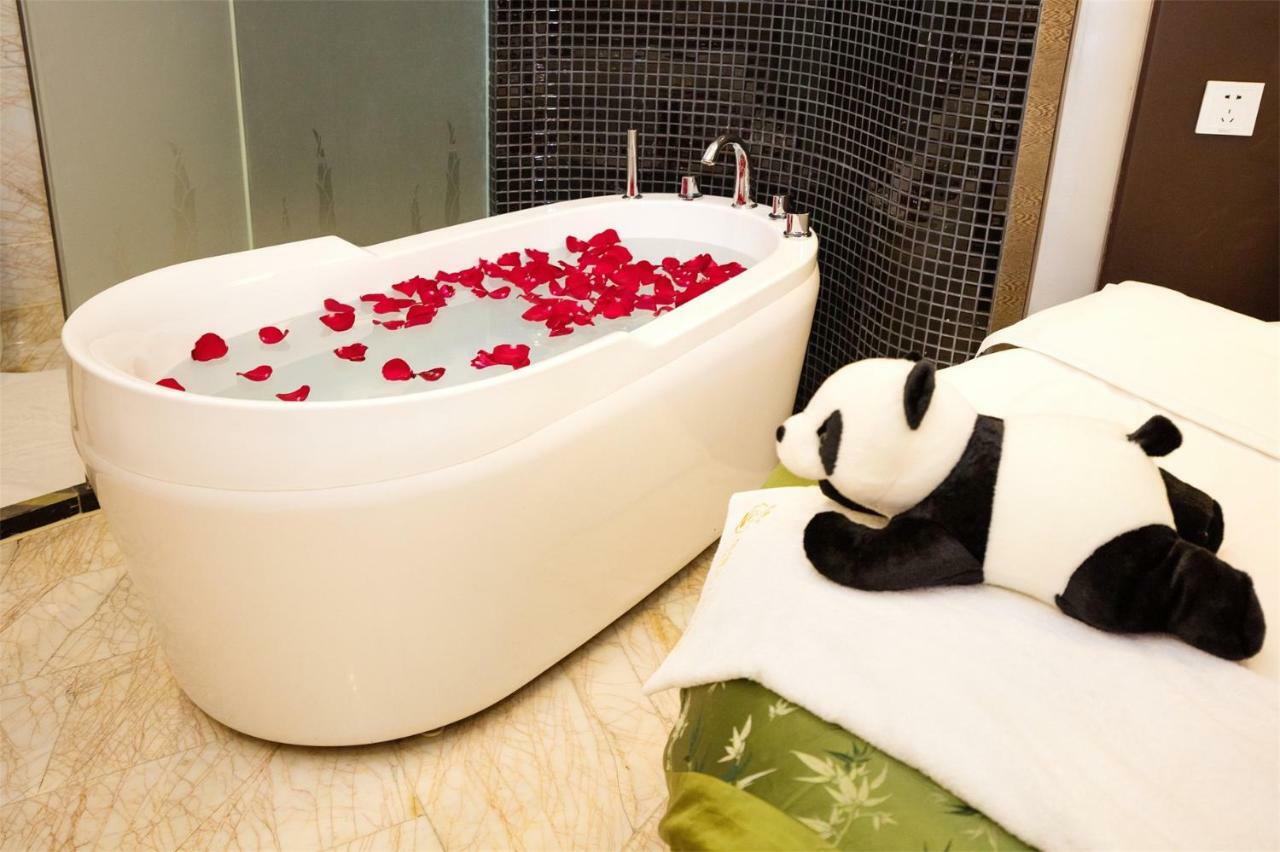 Chengdu Panda Prince Culture Hotel Εξωτερικό φωτογραφία