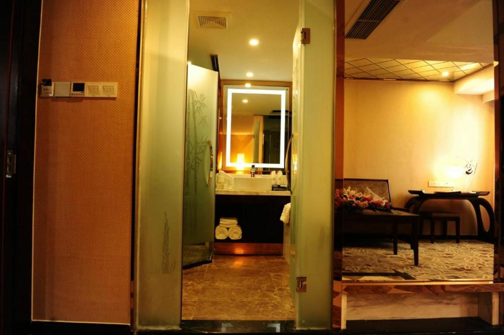 Chengdu Panda Prince Culture Hotel Εξωτερικό φωτογραφία